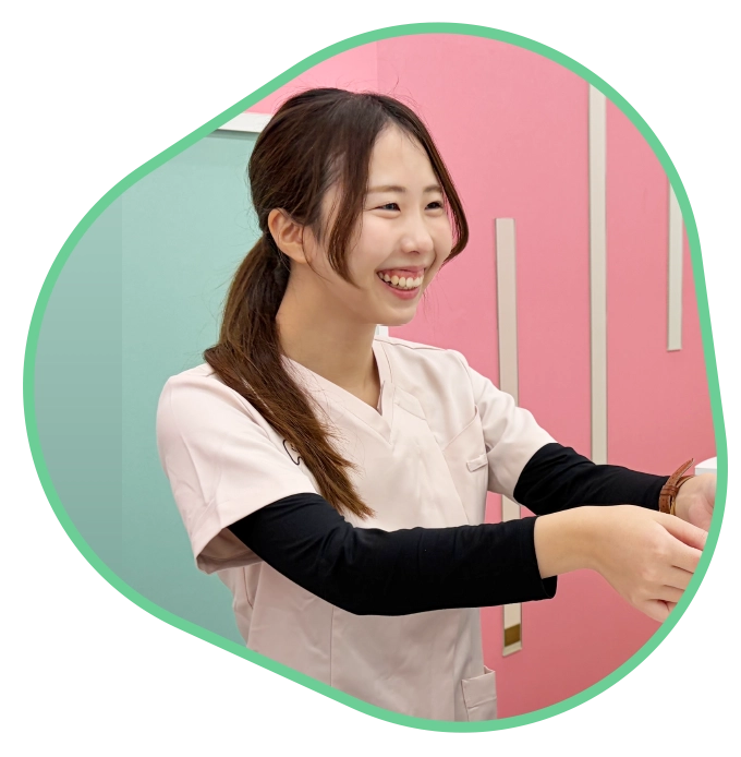 今、お口や歯のことで困っていませんか?当日のご予約も受付中